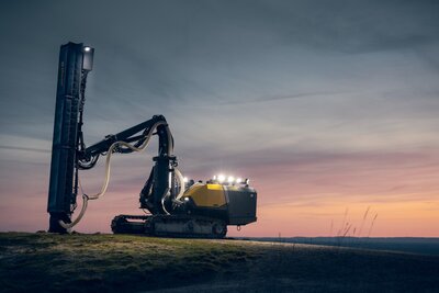 Nouvelle foreuse intelligente : Epiroc SmartROC T25 R